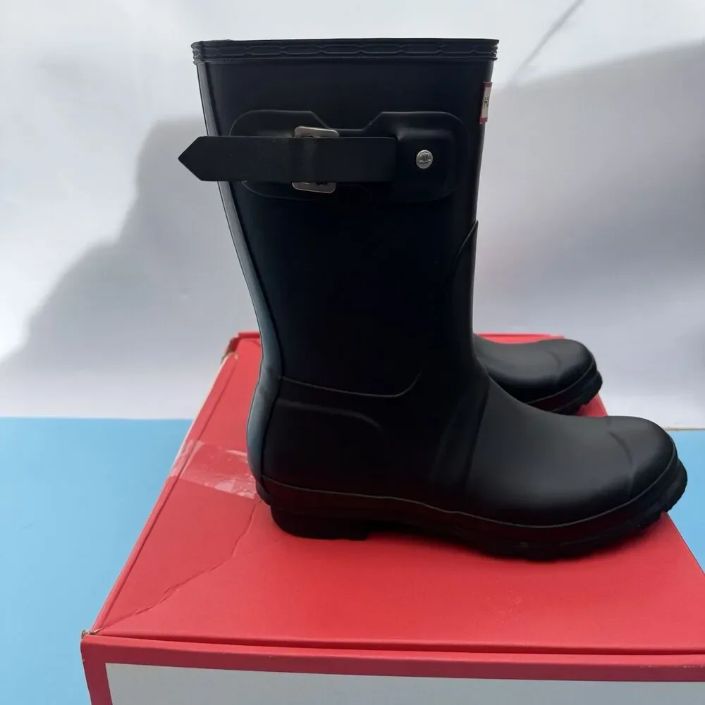 Hunter Women's Black Original Short Rain Boots Winter Waterproof Boots Sz 7